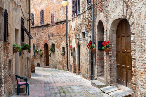 Fototapeta Naklejka Na Ścianę i Meble -  Certaldo, medieval city in Tuscany