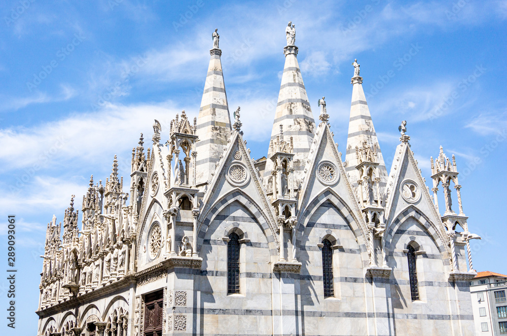 Naklejka premium Beauty Santa Maria della Spina church in Pisa,Tuscany, Italy