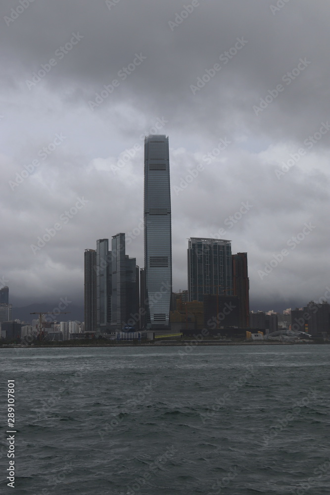 Gratte-ciel sur la baie de Hong Kong