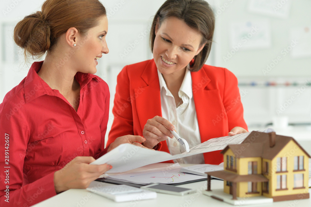 Portrait of young businesswomen working in modern office Portrait of young businesswomen working in modern office