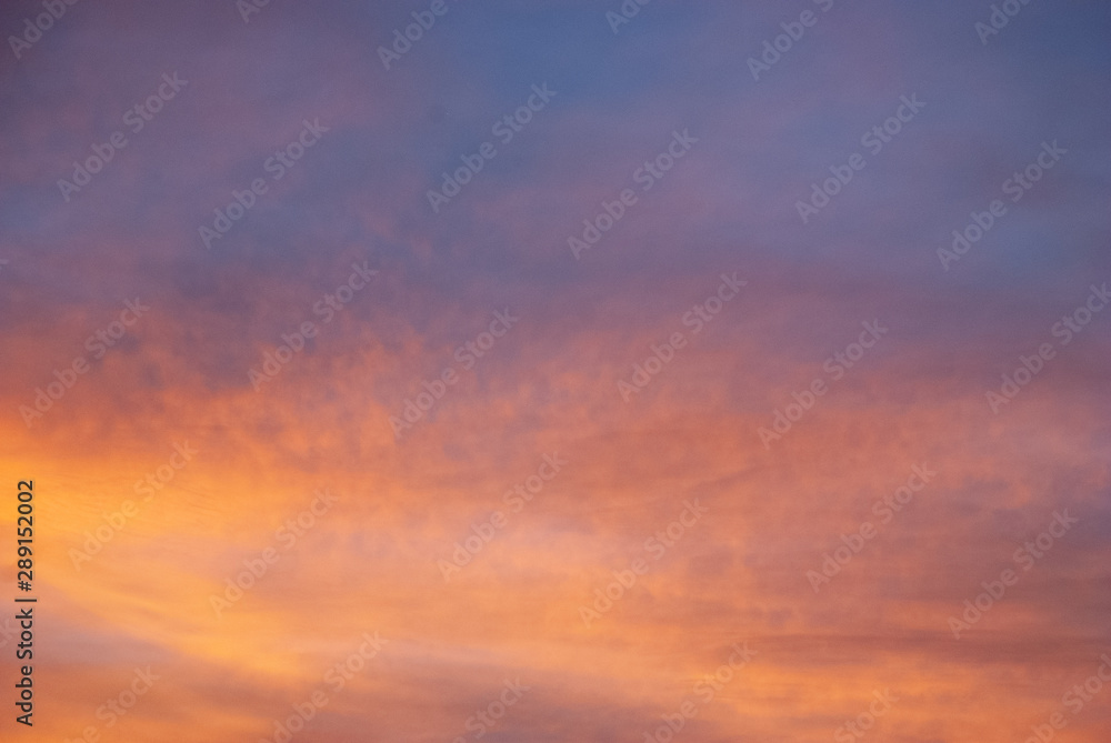 Images of the sky during sunset, at various times of the year in northeastern Brazil.