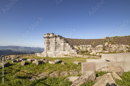 Temple de Mercure au sommet du Puy-de-Dôme