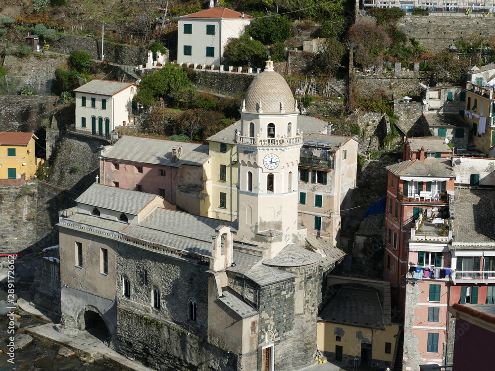 Vernazza. Veduta di uno dei cinque borghi secolari delle Cinque Terre. Italia