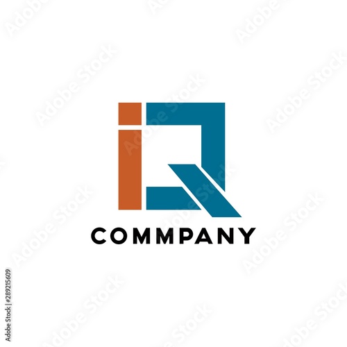 IQ logo