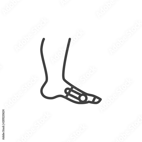 Foot ankle brace line icon. linear style sign for mobile concept and web design. Orthopedic ankle brace outline vector icon. Symbol, logo illustration. Vector graphics