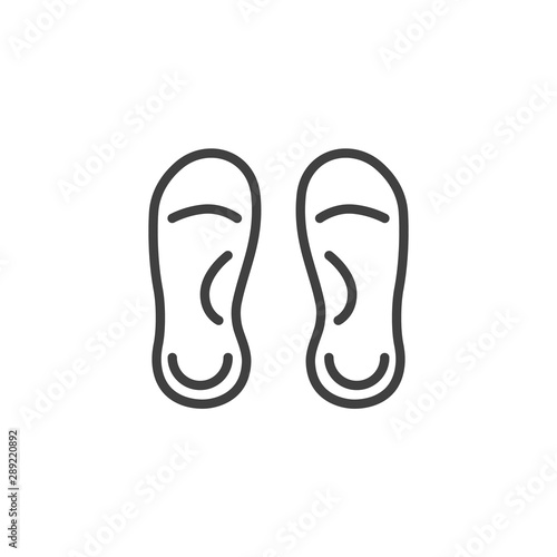 Orthopedic Insole line icon. linear style sign for mobile concept and web design. Orthotic Arch Support outline vector icon. Symbol, logo illustration. Vector graphics