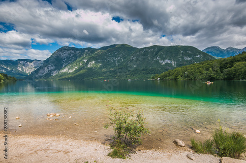 Fantastico lago alpino in Slovenia