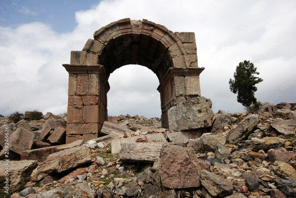 Ancient ruins Konya - Bozkır - Zengibar Castle