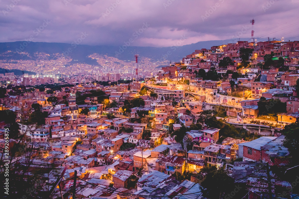 Medellin Comuna 13 de nuit