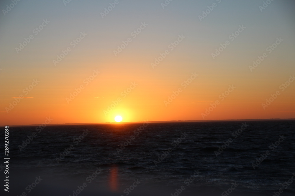 Obraz premium sunset over sea