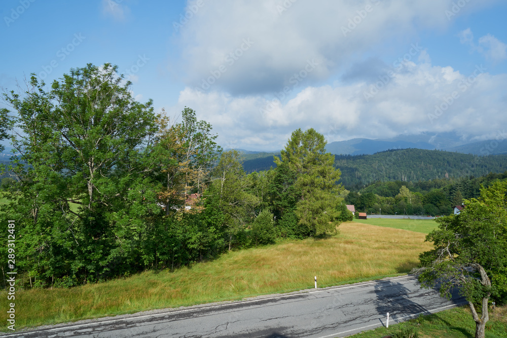 Fototapeta premium Nationalpark Bayrische Wald von Waldhäuser bis Neuschönau und rund um den Berg Lusen 1373m
