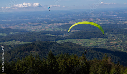 parapendio foresta nera