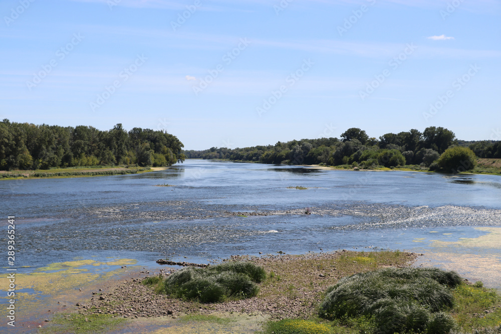 Flusslandschaft der Loire vor Briare Flusslandschaft der Loire vor Briare
