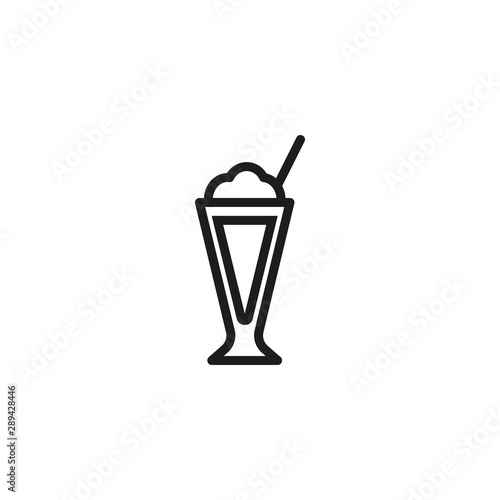 Frappuccino line icon. Glass, drink, beverage. Coffee concept. Vector illustration can be used for topics like cuisine, cafe, catering