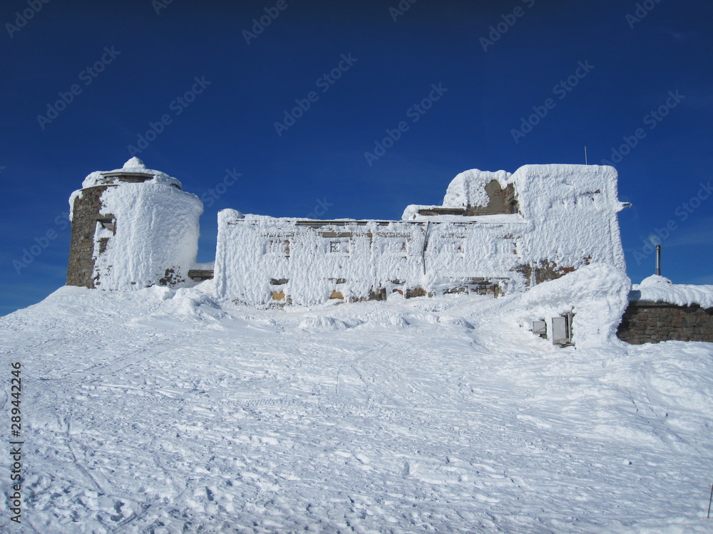 church in santorini greece