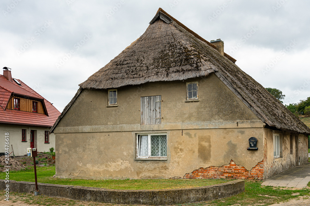 alte Bauernkate in Rügen alte Bauernkate in Rügen