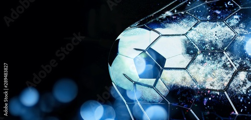 ゴールネットを突き破る抽象的なサッカーボール