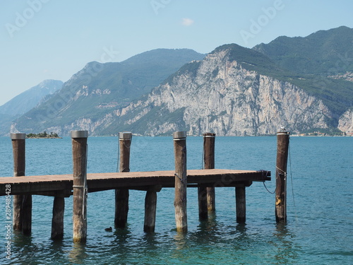 Malcesine     malerische Gemeinde am Ostufer des Gardasees in Norditalien