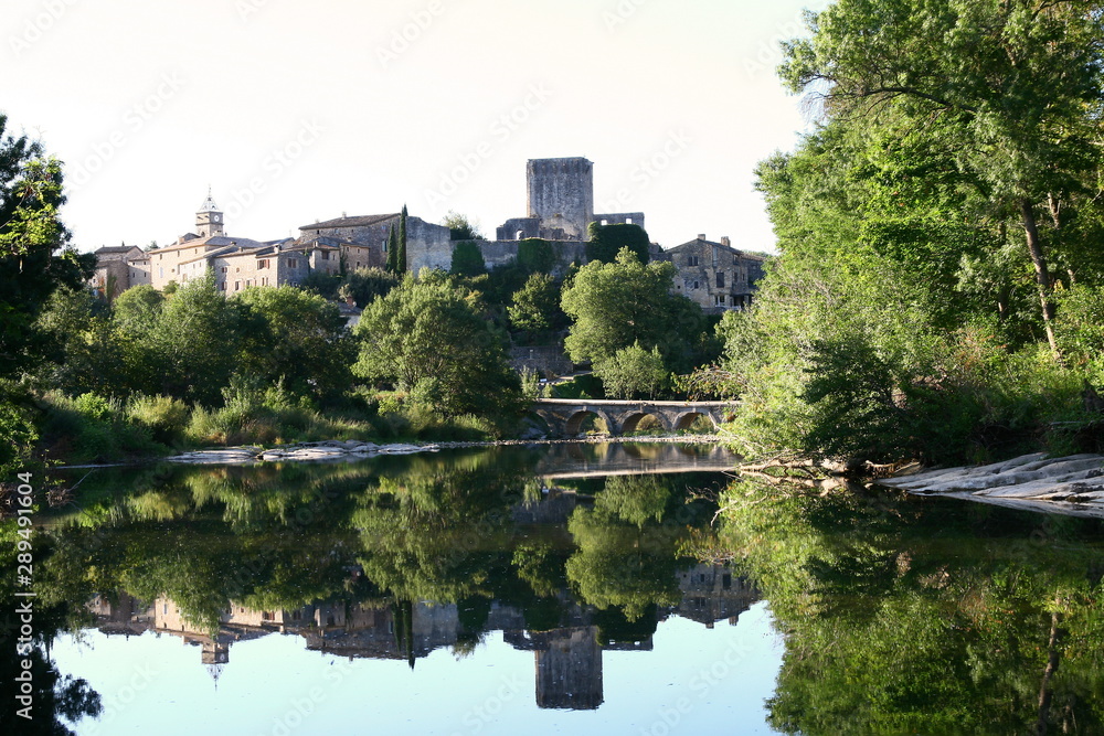 Montclus, village médiéval dans le Gard en France