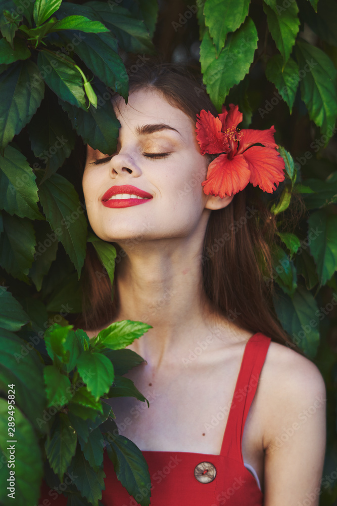 Pretty woman nature leaves Pretty woman nature leaves