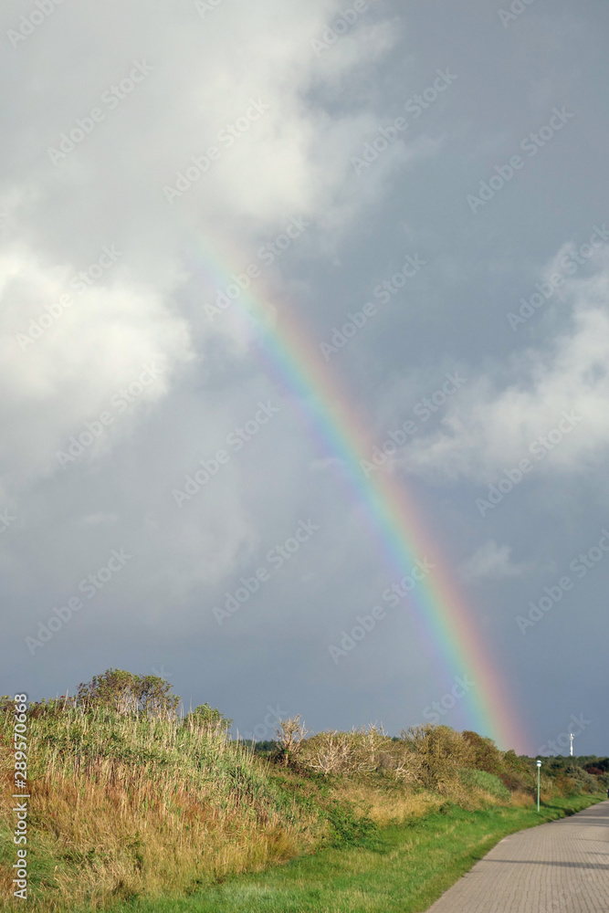 Langeoog mit Regenbogen