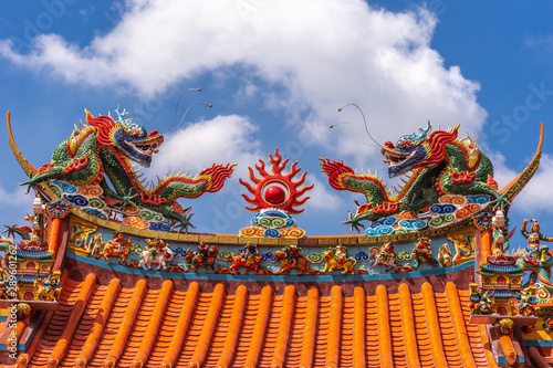 Slika na platnu Manila, Philippines - March 5, 2019: Chinese Cemetery in Santa Cruz part of town