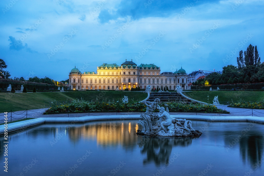 upper belvedere palace reflections