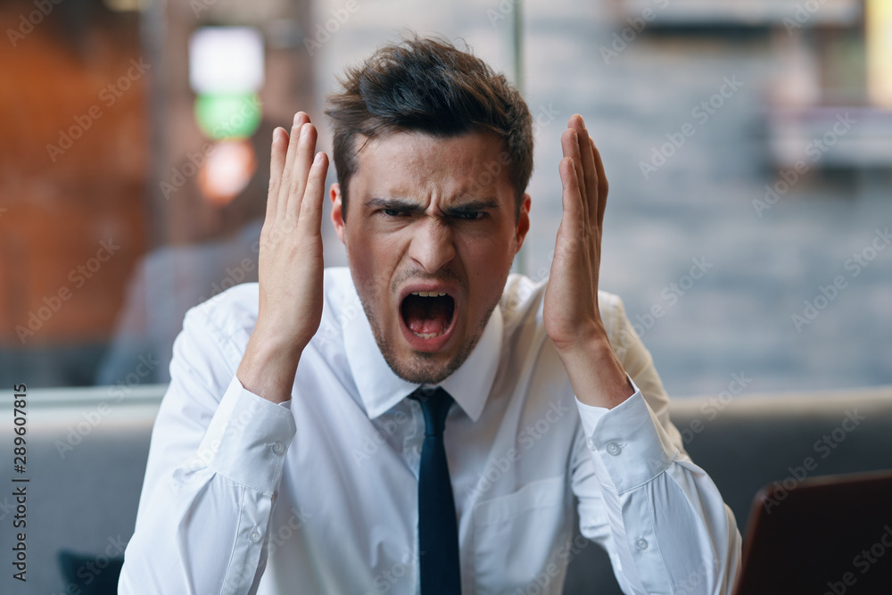 Obraz premium man with headache