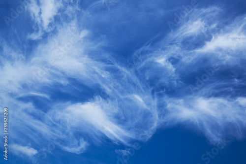 free form of cloud pattern on blue sky in daytime
