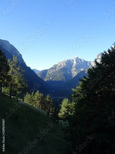berge und landschaftsidylle in slowenien