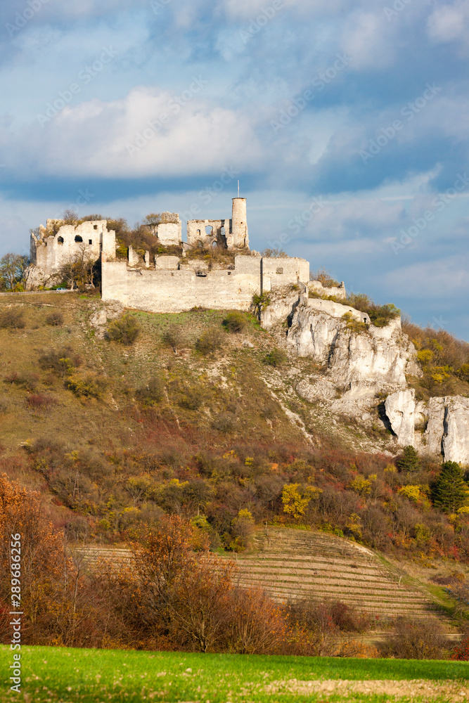 Fototapeta premium Falkenstein Castle in autumn, Austria