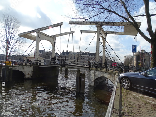 puente Walter Süskindbrug  amsterdam  holanda paises bajos  photo