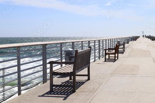 view of HERMOSA BEACH (California) from Hermosa Beach Pier © Walter Cicchetti