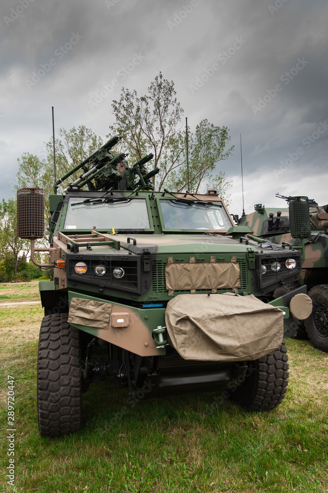 Fototapeta premium Pojazd wojskowy