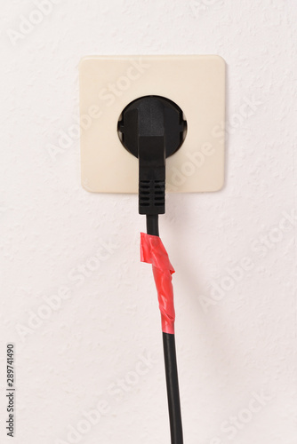 Repair defective power cables with insulating tape