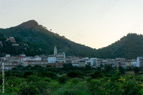 Town of Ador in the middle of nature, surronded by mountains and plantations