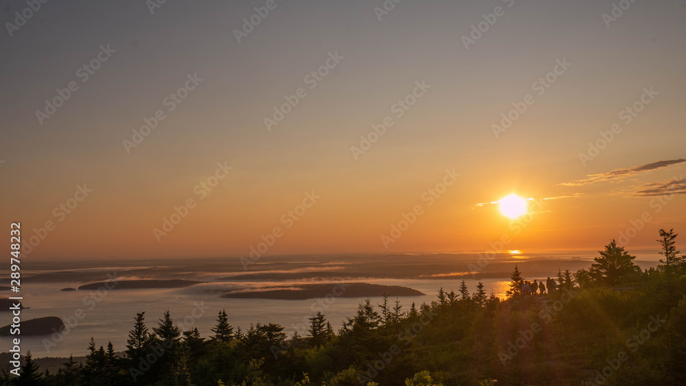 Fototapeta premium Sunrise from Cadillac Mountain
