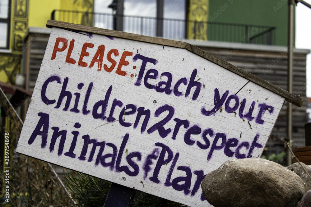 Obraz premium Respect animals and plants