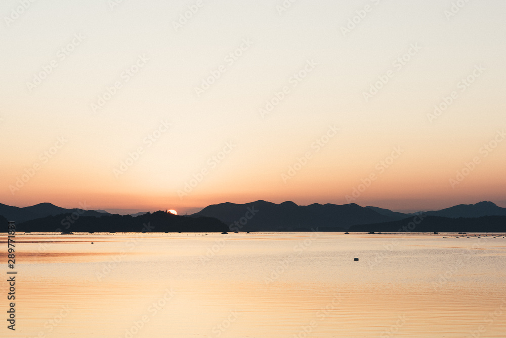 Obraz premium 어느 바다의 일몰 ( The sunset of a sea ) - 4