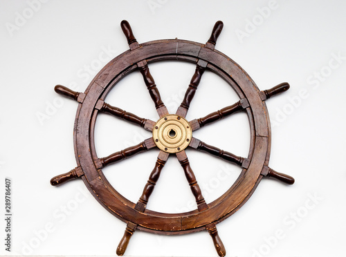 Steering wheel to steer the boat.