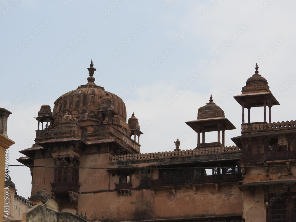 The Jehangir Mahal, Orchha Fort, Religia Hinduism, ancient architecture, Orchha, Madhya Pradesh, India.