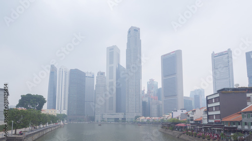 Haze covers Singapore downtown area © hit1912