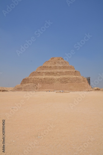 SAQQARAH PYRAMIDE A DEGR  S DU PHARAON DJESER 2700 AV J.C EGYPTE
