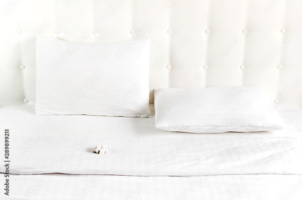 White Quilted Pillow And Cotton Flower, How To Clean White Leather Headboard