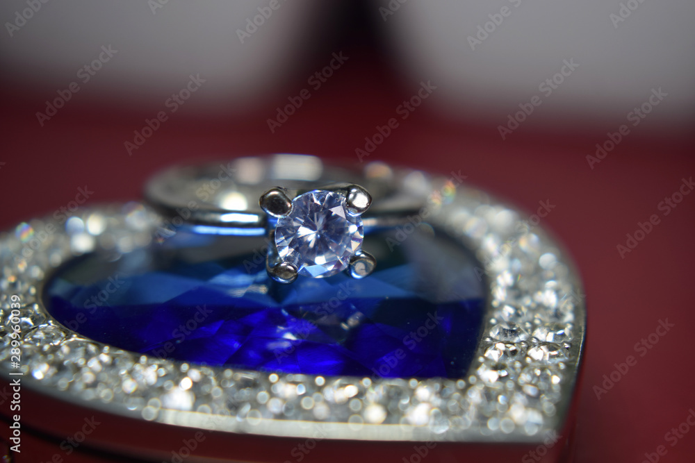 Diamond wedding ring Luxurious, elegant for those with taste Diamond wedding ring Luxurious, elegant for those with taste