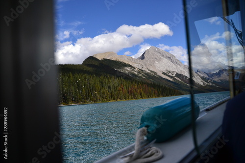 Maligne Lake Boat Tour