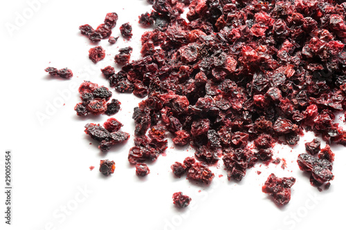 Foto Dried lingonberry isolated on white background