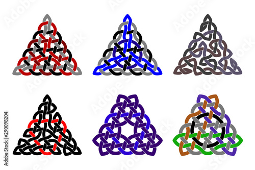 Celtic knot set. Triangular...