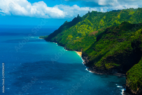 Amazing view of the Nāpali Coast State Wilderness Park in Kauai Island, Hawaii. © maislam
