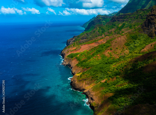 Amazing view of the Nāpali Coast State Wilderness Park in Kauai Island, Hawaii.